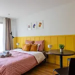 Studio 104 Cozy Studio With Terrace Eiffel Tower